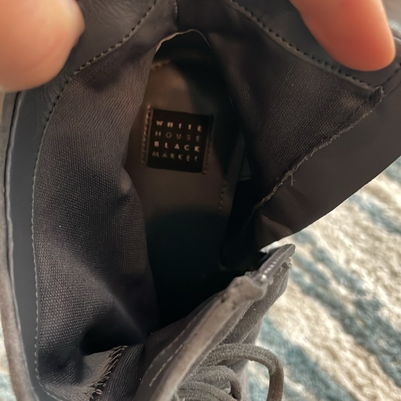 WHBM White House Black Market "Taylor"
Suede Gray Ankle Booties w/Tassels. - Picture 6 of 8